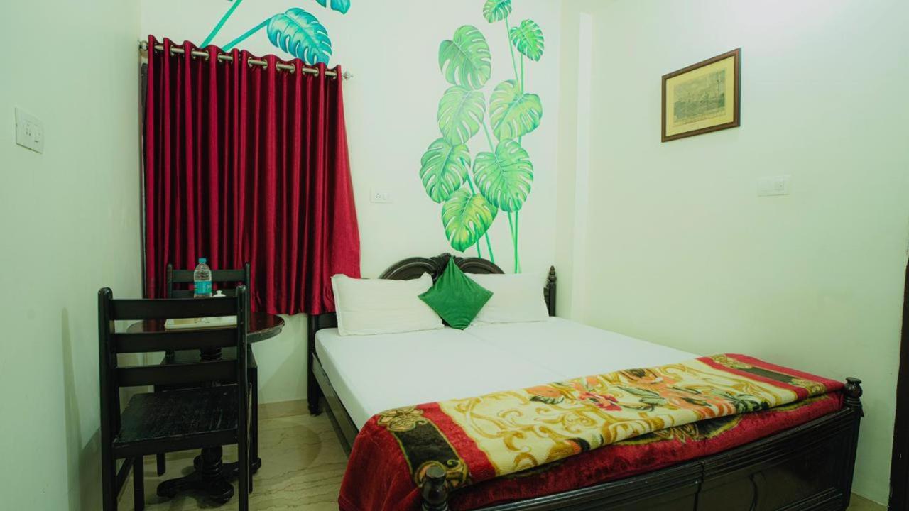 Hotel Lake Paradise Udaipur Eksteriør bilde