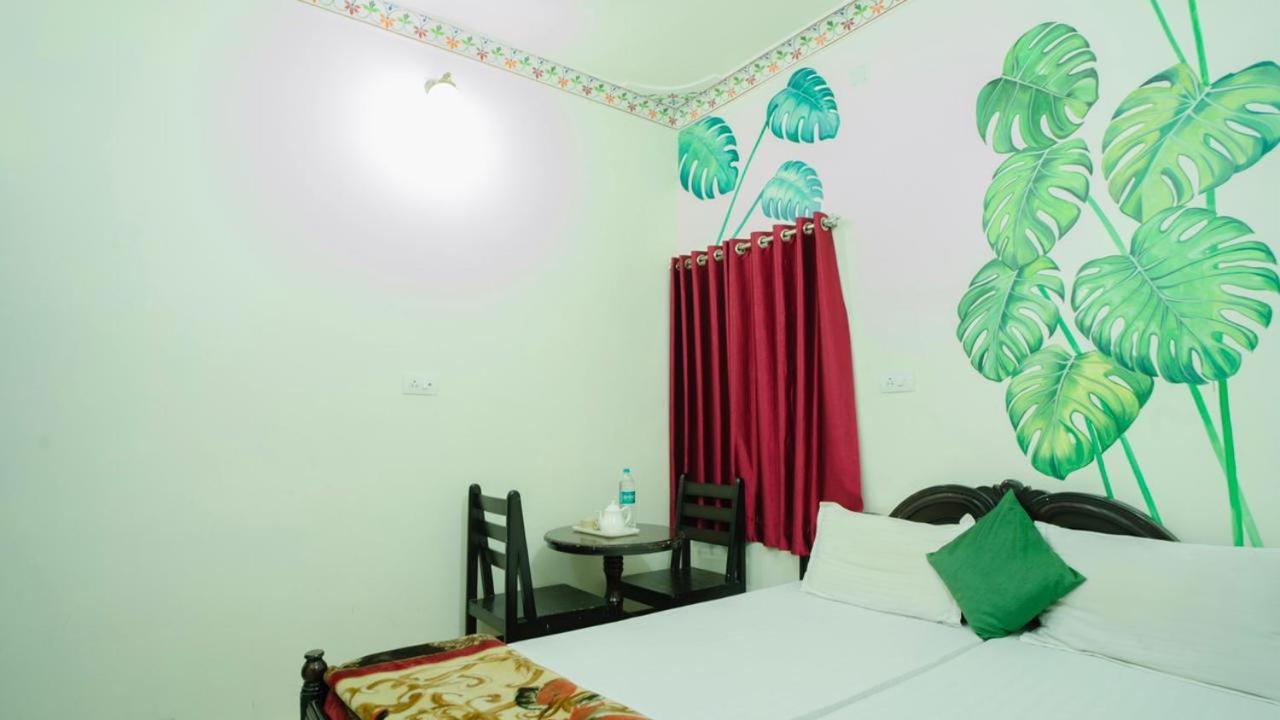 Hotel Lake Paradise Udaipur Eksteriør bilde
