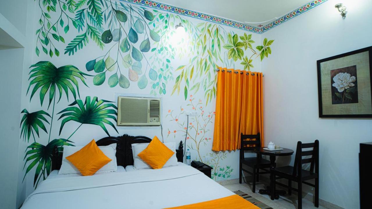 Hotel Lake Paradise Udaipur Eksteriør bilde