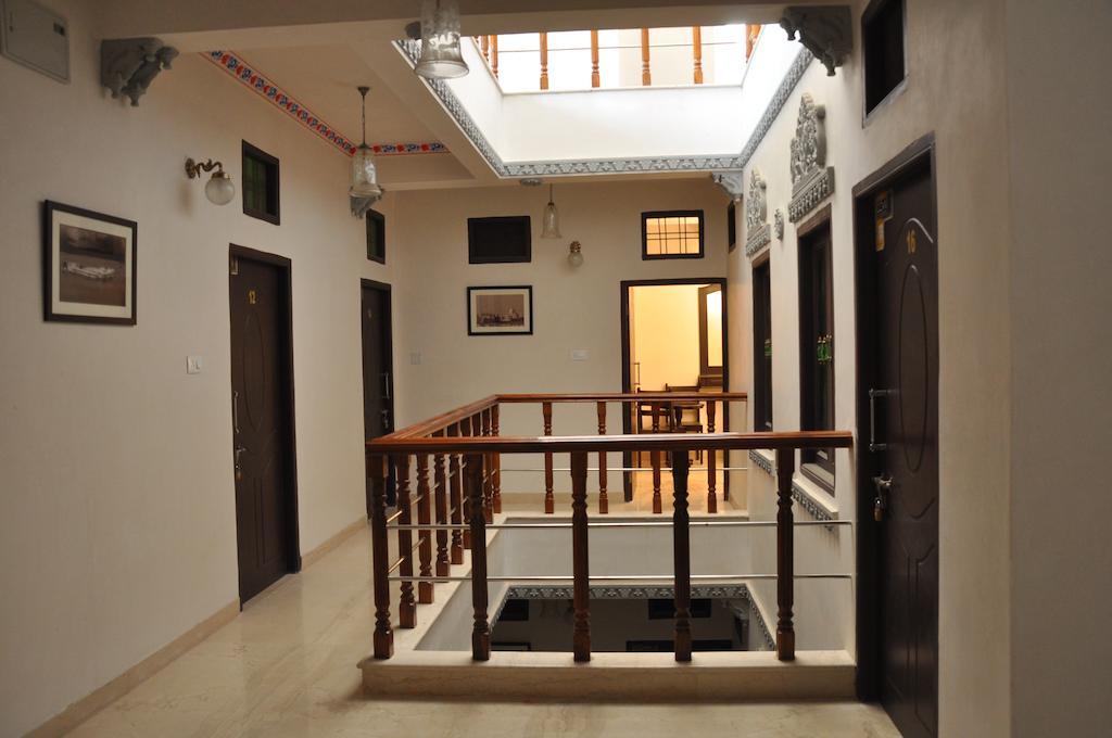 Hotel Lake Paradise Udaipur Rom bilde